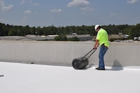 Hybrid roof system application using Parasolo KEE Membrane