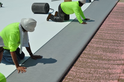 Single-Ply Parasolo KEE Smooth Membrane Application